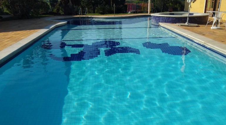 limpeza e manutenção de piscinas na região de Sorocaba e Votorantim