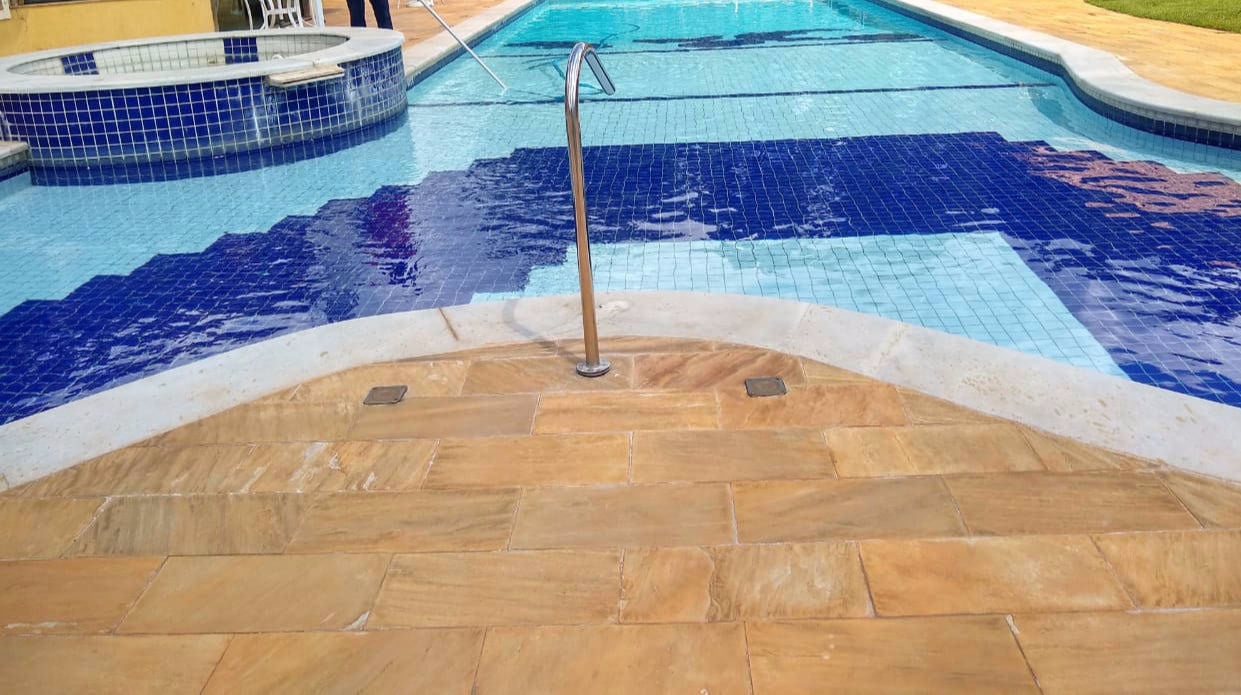 limpeza e manutenção de piscinas na região de Sorocaba e Votorantim